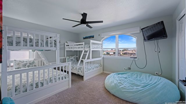 303 Square Rigger, Rockport, TX 78382