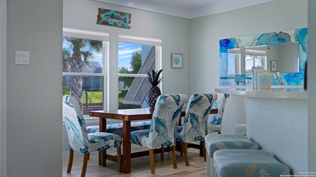 303 Square Rigger, Rockport, TX 78382