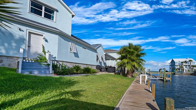 303 Square Rigger, Rockport, TX 78382