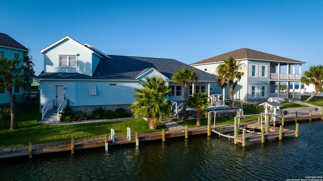 303 Square Rigger, Rockport, TX 78382