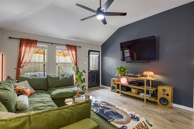 3040 Spotted Owl Drive, Fort Worth, TX 76244