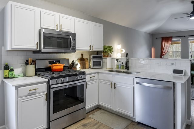 3040 Spotted Owl Drive, Fort Worth, TX 76244