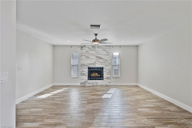 1230 Swan CT, Punta Gorda, FL 33950