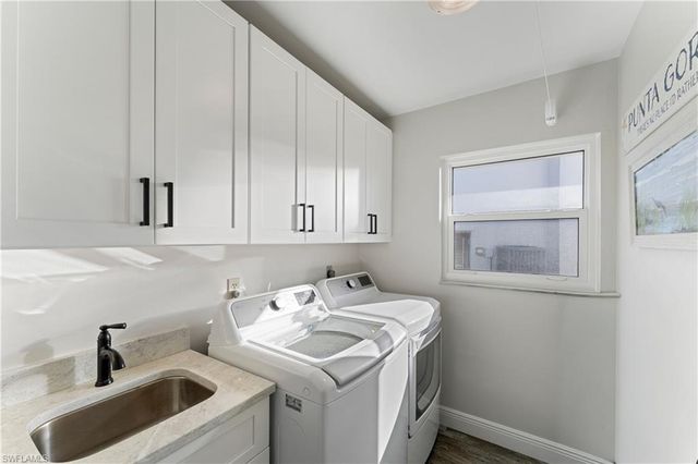 1230 Swan CT, Punta Gorda, FL 33950