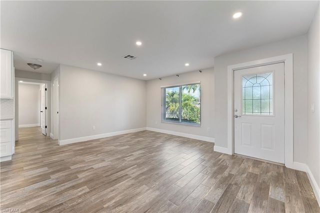 1230 Swan CT, Punta Gorda, FL 33950