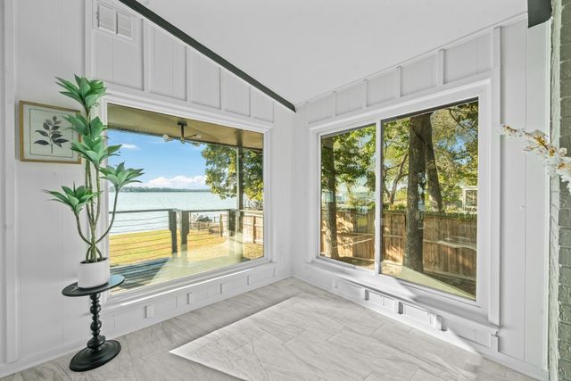 21063 Flaming Arrow Trail, Crosby, TX 77532