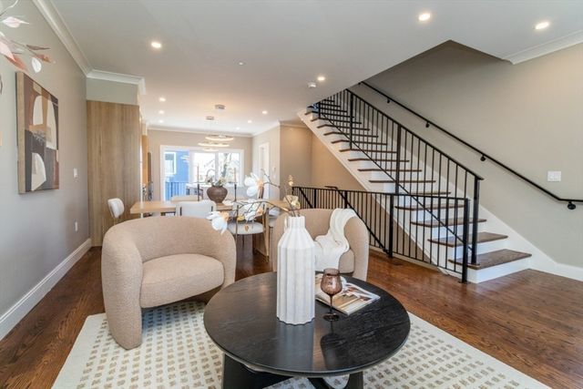 15 Tanglewood A, Boston, MA 02124
