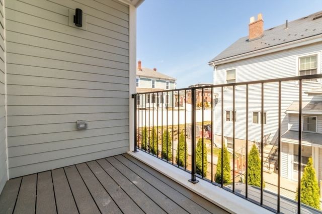 15 Tanglewood A, Boston, MA 02124
