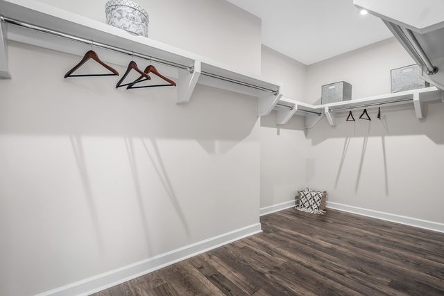 1925 Hildebrand Lane, Columbia, TN 38401