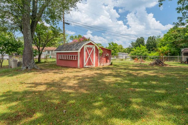 40 Rosemart Circle, Rossville, GA 30741