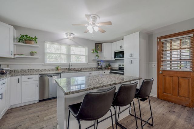 40 Rosemart Circle, Rossville, GA 30741