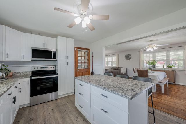 40 Rosemart Circle, Rossville, GA 30741