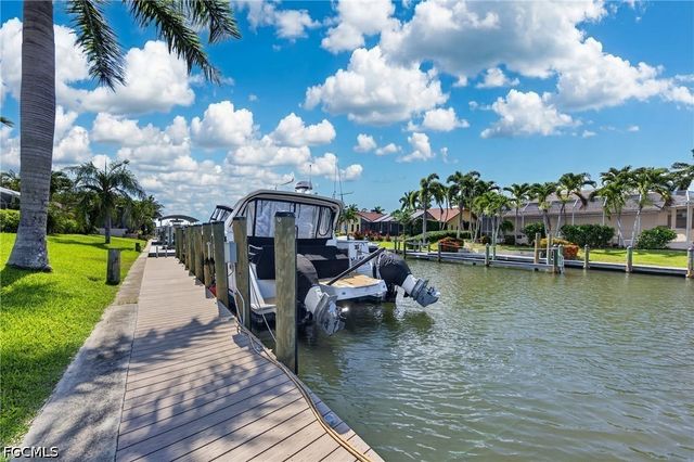 1425 SW 50th ST, Cape Coral, FL 33914
