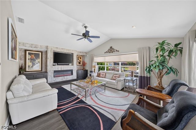 1425 SW 50th ST, Cape Coral, FL 33914