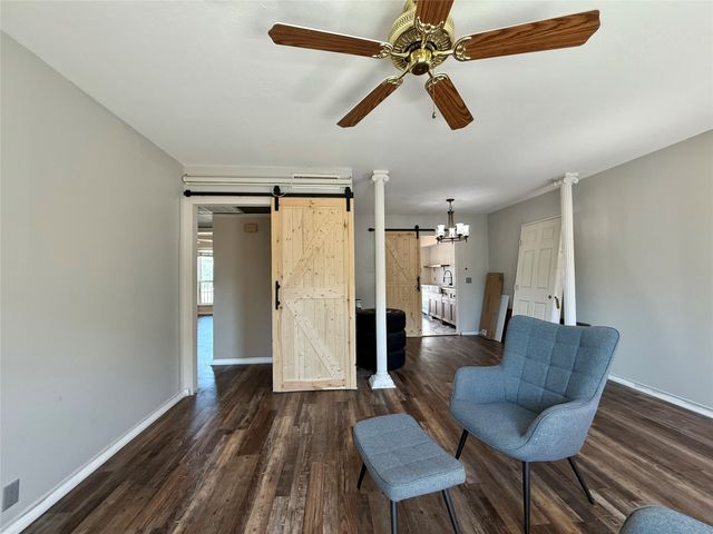 7830 Meadow Park Drive 209, Dallas, TX 75230