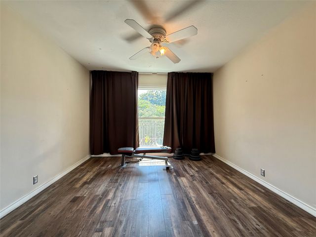 7830 Meadow Park Drive 209, Dallas, TX 75230