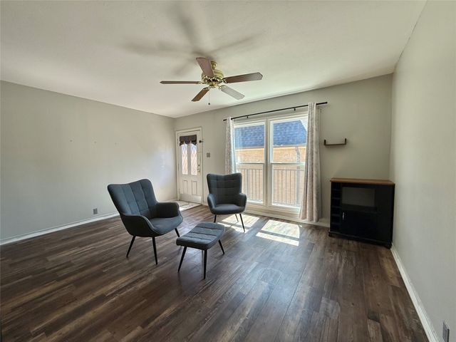 7830 Meadow Park Drive 209, Dallas, TX 75230