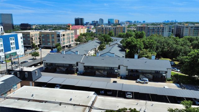 7830 Meadow Park Drive 209, Dallas, TX 75230