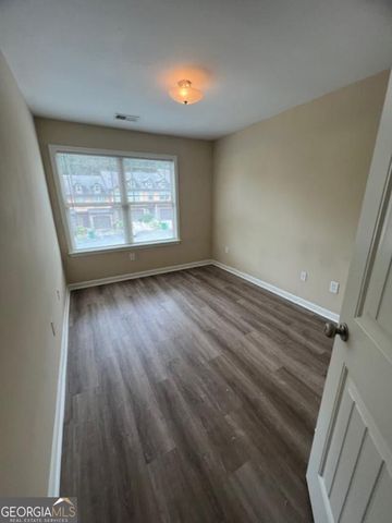 2918 Hillside Place, Decatur, GA 30034