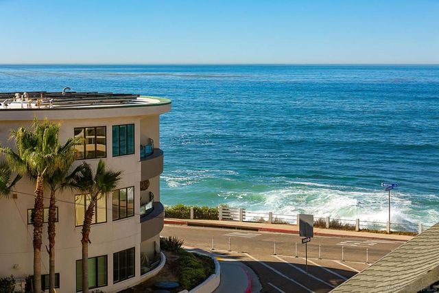 231 Bonair St, La Jolla, CA 92037