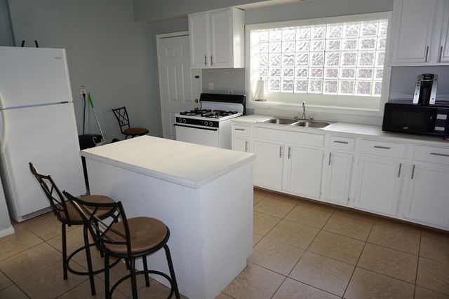 1312 S Wabash Avenue 12, Chicago, IL 60605