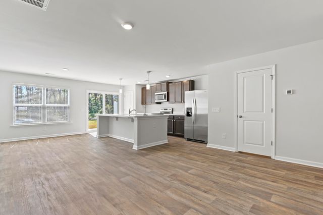 163 Rosefield Court, Summerville, SC 29485