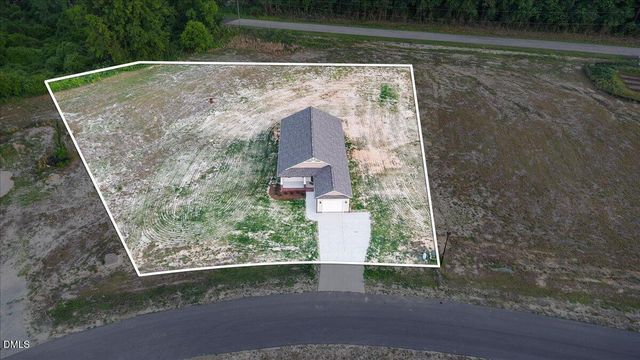 52 Grace Pond Avenue, Benson, NC 27504