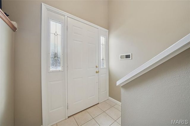 857 Village Meadow Drive, Ballwin, MO 63021