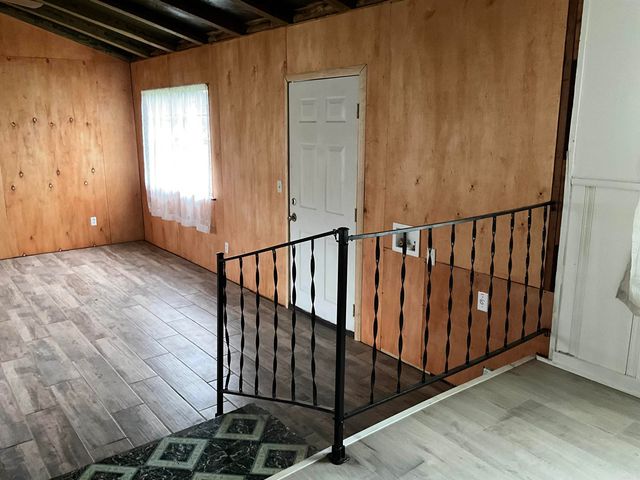 2210 Missouri Ave, Mena, AR 71953