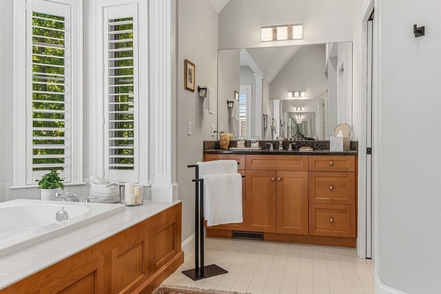 115 Odiorne Point Road, Portsmouth, NH 03801