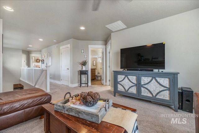 1552 Saddle Mountain Ave, Middleton, ID 83644