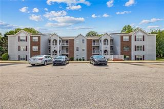 225 Waterdown Drive 8, Fayetteville, NC 28314