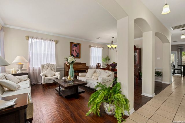 981 Rio Verde, New Braunfels, TX 78130