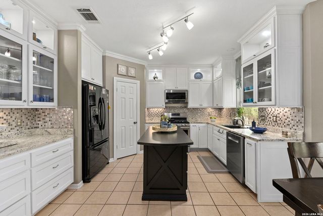 981 Rio Verde, New Braunfels, TX 78130