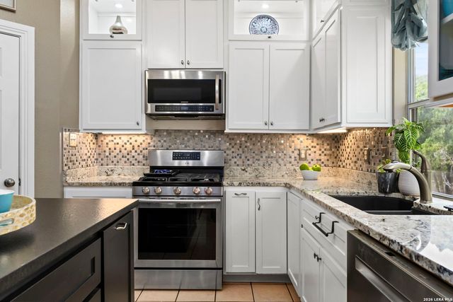 981 Rio Verde, New Braunfels, TX 78130