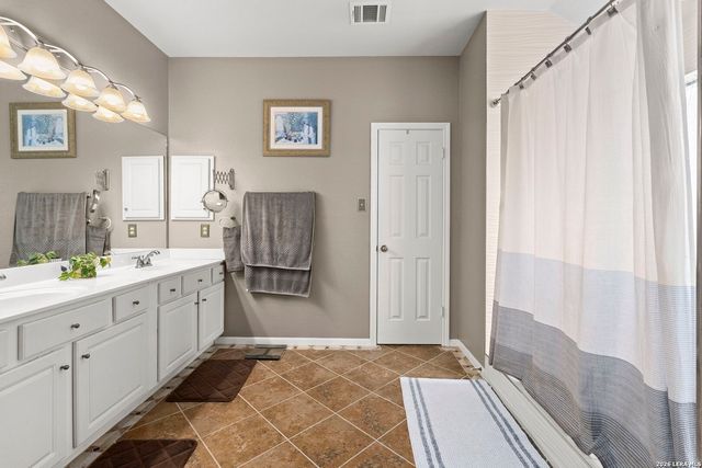 981 Rio Verde, New Braunfels, TX 78130