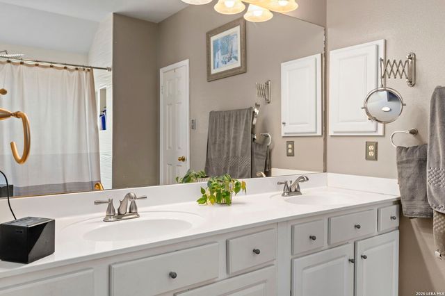 981 Rio Verde, New Braunfels, TX 78130