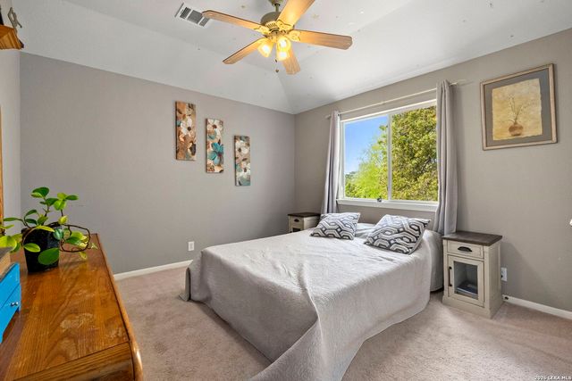 981 Rio Verde, New Braunfels, TX 78130