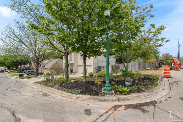 981 Rio Verde, New Braunfels, TX 78130