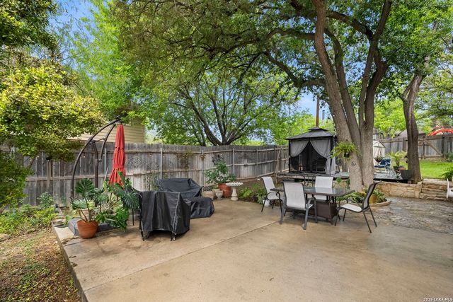 981 Rio Verde, New Braunfels, TX 78130
