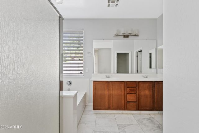 4775 E CLOUDBURST Court, Gilbert, AZ 85297