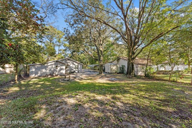 4044 HUNTER Circle, Jacksonville, FL 32207