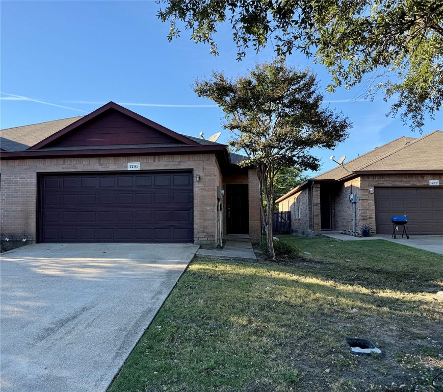 1245 Redman Avenue, Mesquite, TX 75149