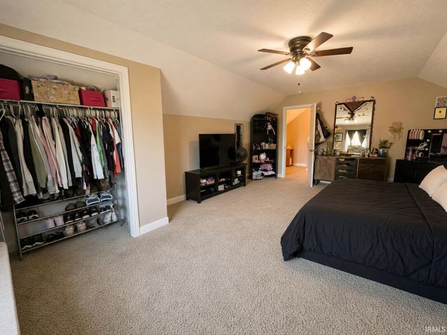 612 Southbrook Drive, Evansville, IN 47711