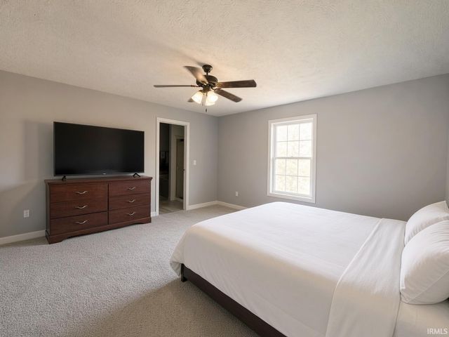 612 Southbrook Drive, Evansville, IN 47711