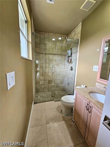 41 33rd AVE NE, Naples, FL 34120