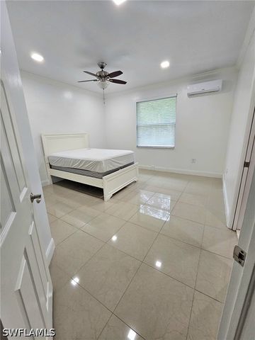 41 33rd AVE NE, Naples, FL 34120