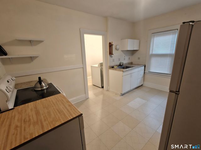 143 Dover Road, West Hartford, CT 06119