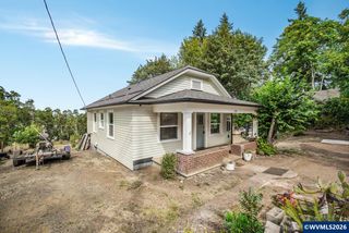122 Rock St, Silverton, OR 97381