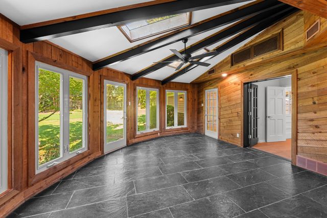 1353 CATTAIL CV, Germantown, TN 38138